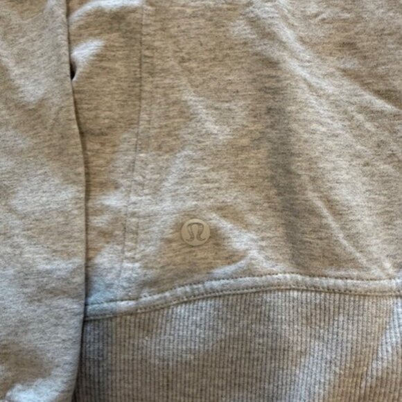Lululemon hoodie Light Grey size 2 - Picture 4 of 4
